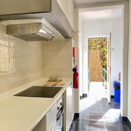 Terrace House * Лиссабон