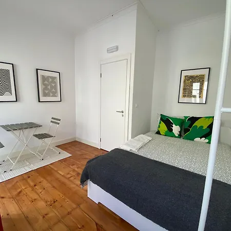 Terrace House * Лиссабон