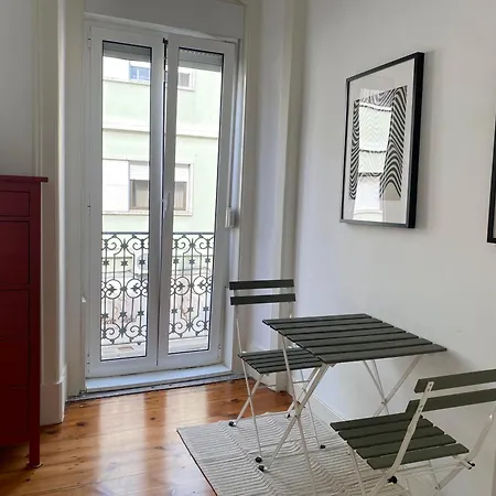 Terrace House リスボン